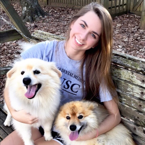 Meet your Posher, Allison - Picture 1 of 1